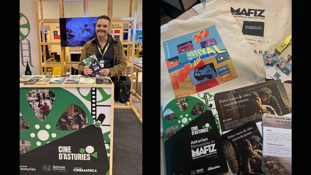 Roberto F. Canuto en el stand de Cine d’Asturies en MAFIZ Málaga 2026 junto a materiales de presentación del largometraje Dulce resaca de sidra con té de jazmín